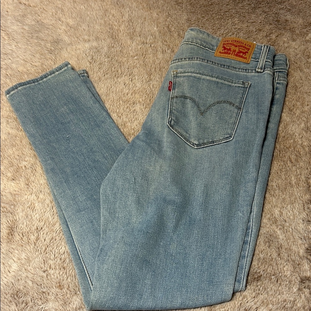 Levi’s size 29